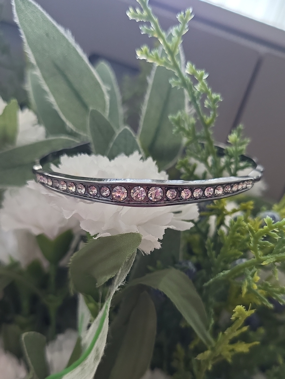 Elegant Silver Tone Bracelet with White Gem Accents